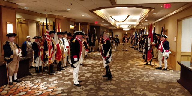 Les porte-drapeaux au banquet – Congrès NSSAR