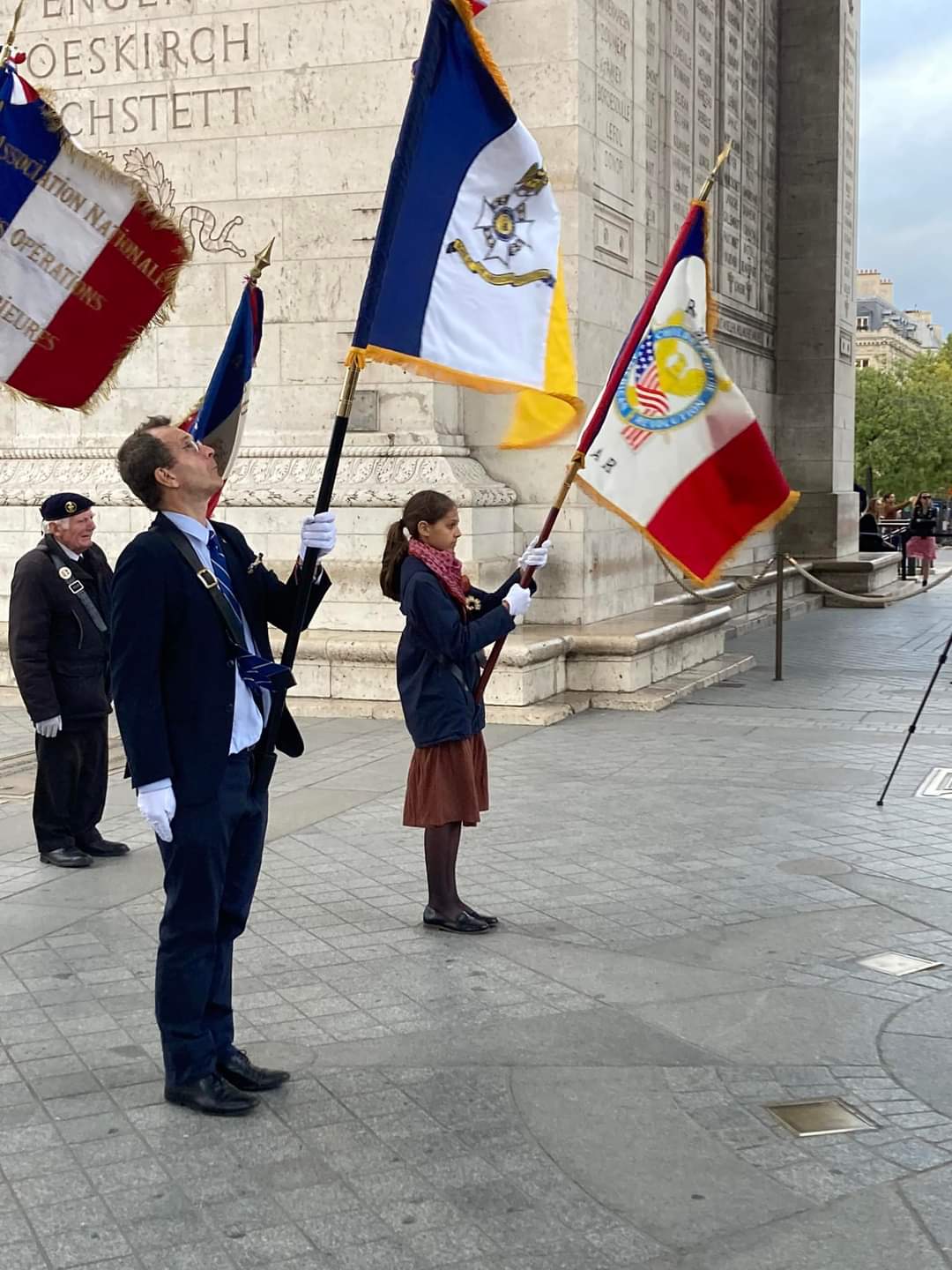 Ravivage de la Flamme sous l'Arc de Triomphe, 5 octobre 2022